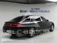 2023 Genesis G90