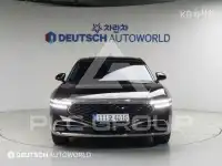 2023 Genesis G90