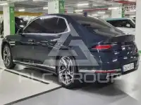 2023 Genesis G90