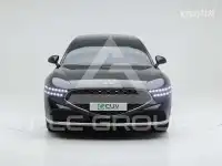 2023 Genesis G90