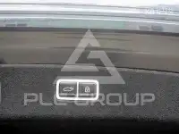 2023 Genesis G90