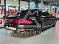 2023 Genesis G90