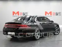2023 Genesis G90