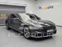 2023 Genesis G90