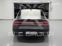 2023 Genesis G90