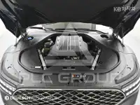 2023 Genesis G90