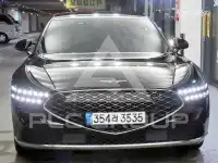 2023 Genesis G90