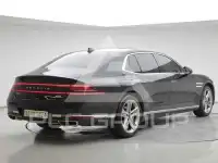 2023 Genesis G90