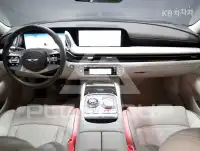 2023 Genesis G90