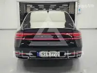 2023 Genesis G90