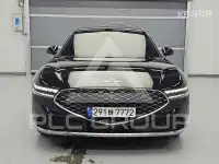2023 Genesis G90