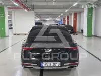 2023 Genesis G90