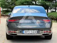 2023 Genesis G90