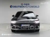 2023 Genesis G90