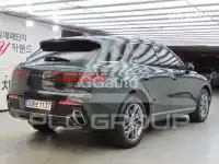 2023 Genesis GV70