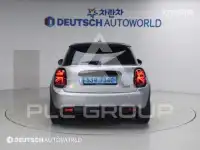 2023 Mini Hatch