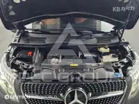 2023 Mercedes Benz V