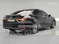 2023 Lexus ES