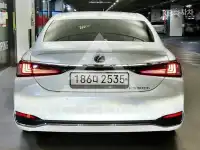 2023 Lexus ES