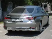 2023 Lexus ES
