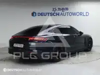 2023 Porsche Panamera