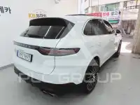 2023 Porsche Cayenne