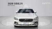 2023 Volvo S90