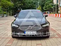 2023 Volvo S90