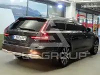 2023 Volvo V90