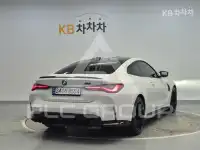 2024 BMW M1