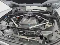 2024 BMW X7