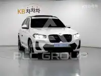 2024 BMW iX