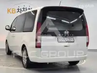 2024 Hyundai Staria
