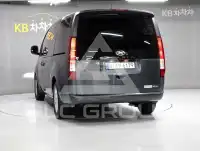 2024 Hyundai Staria