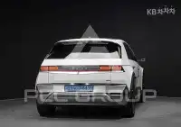 2024 Hyundai Ioniq