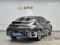 2024 Hyundai Ioniq