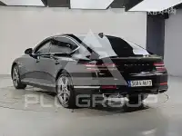 2024 Genesis G80