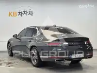 2024 Genesis G90