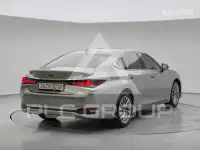 2024 Lexus ES