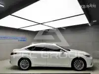 2024 Lexus ES