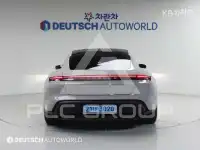 2024 Porsche Taycan