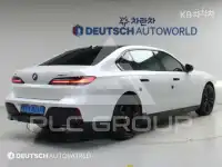 2025 BMW I7