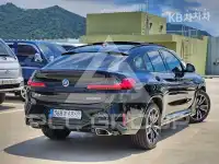 2025 BMW X4
