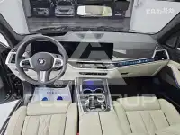 2025 BMW X7