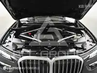 2025 BMW X7