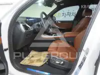 2025 BMW X7