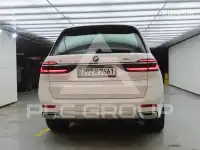 2025 BMW X7