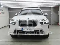 2025 BMW X7
