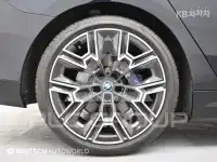 2025 BMW 5 Series