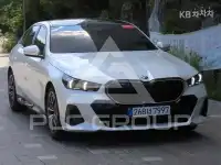 2025 BMW 5 Series